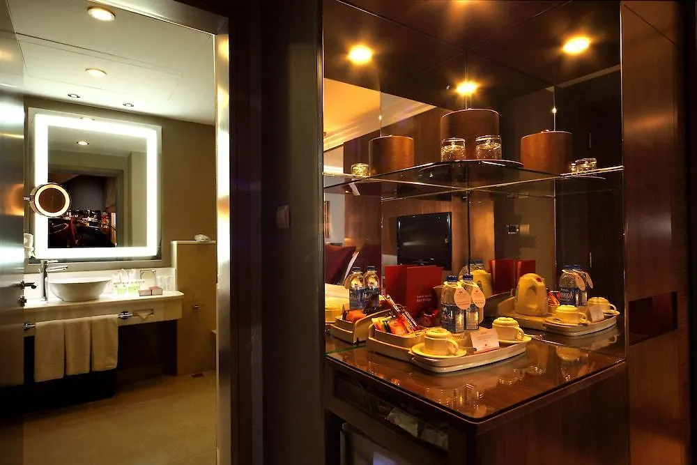 Radisson Blu Hotel And Convention Center, Riyadh Minhal